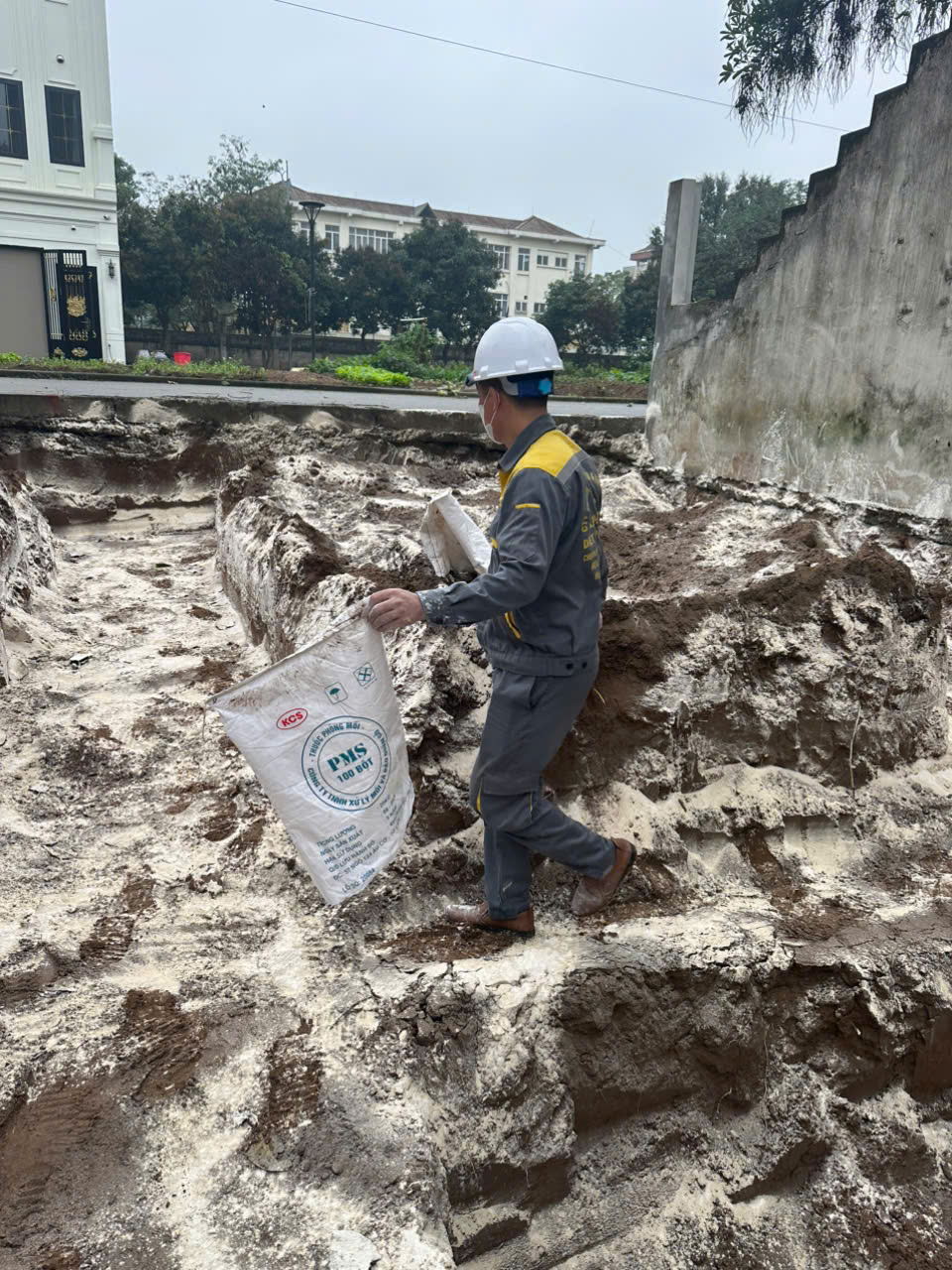 Phòng chống mối cho công trình ở Thuận Thành - Bắc Ninh